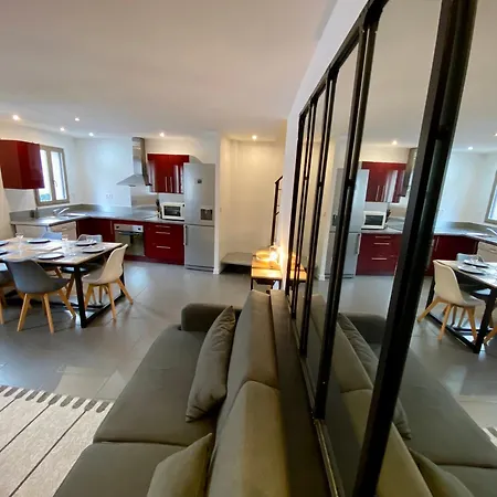Notre Cocon Des Remparts Apartment